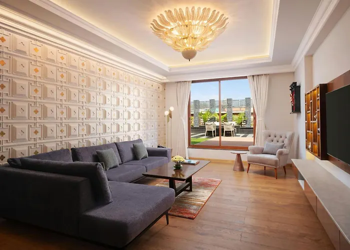 Hotel The Soaltee Kathmandu, Autograph Collection 5*