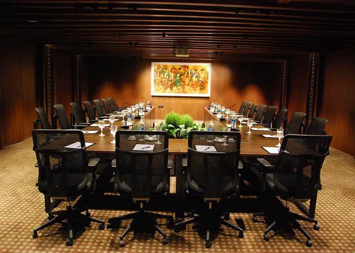 The Soaltee Kathmandu, Autograph Collection 5*