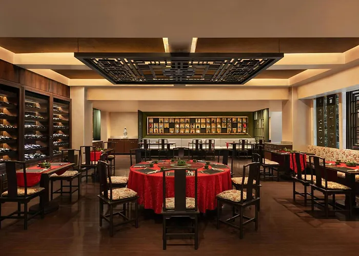 Hotel The Soaltee Kathmandu, Autograph Collection 5*